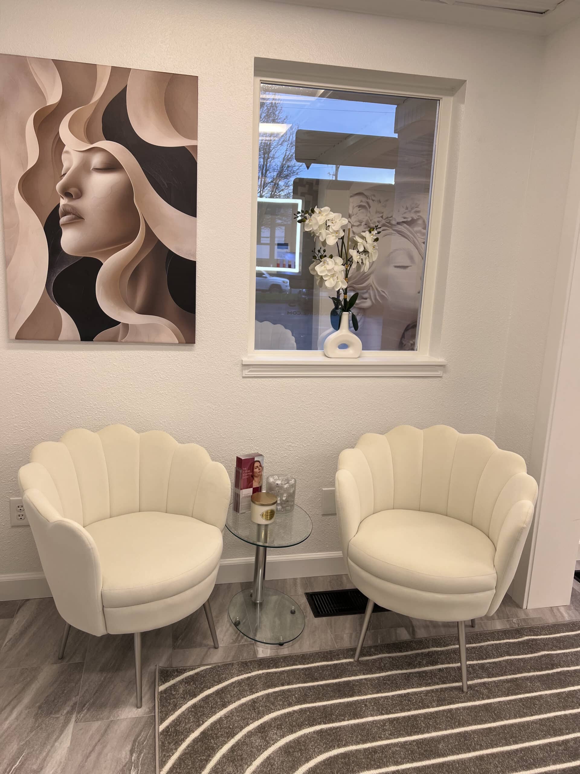 Cosmetiq Medicine Vancouver WA treatment room photo